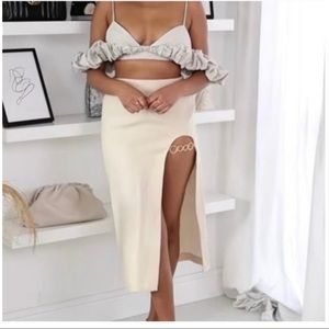 NWOT ZARA WOMAN MIDI 100% LINEN SKIRT Lined with Cut Out Slit Size XL